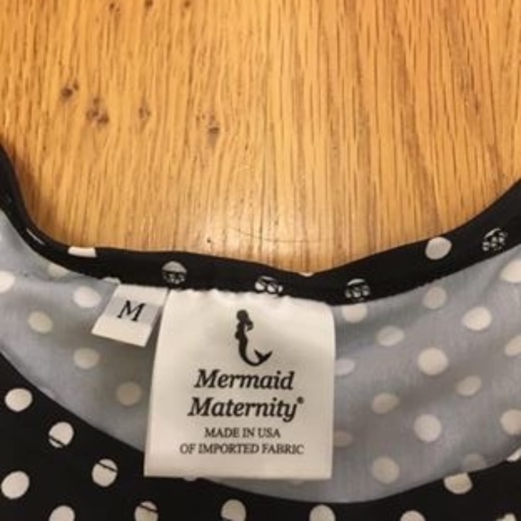 Maternity Rashguard - Picture 2 of 3